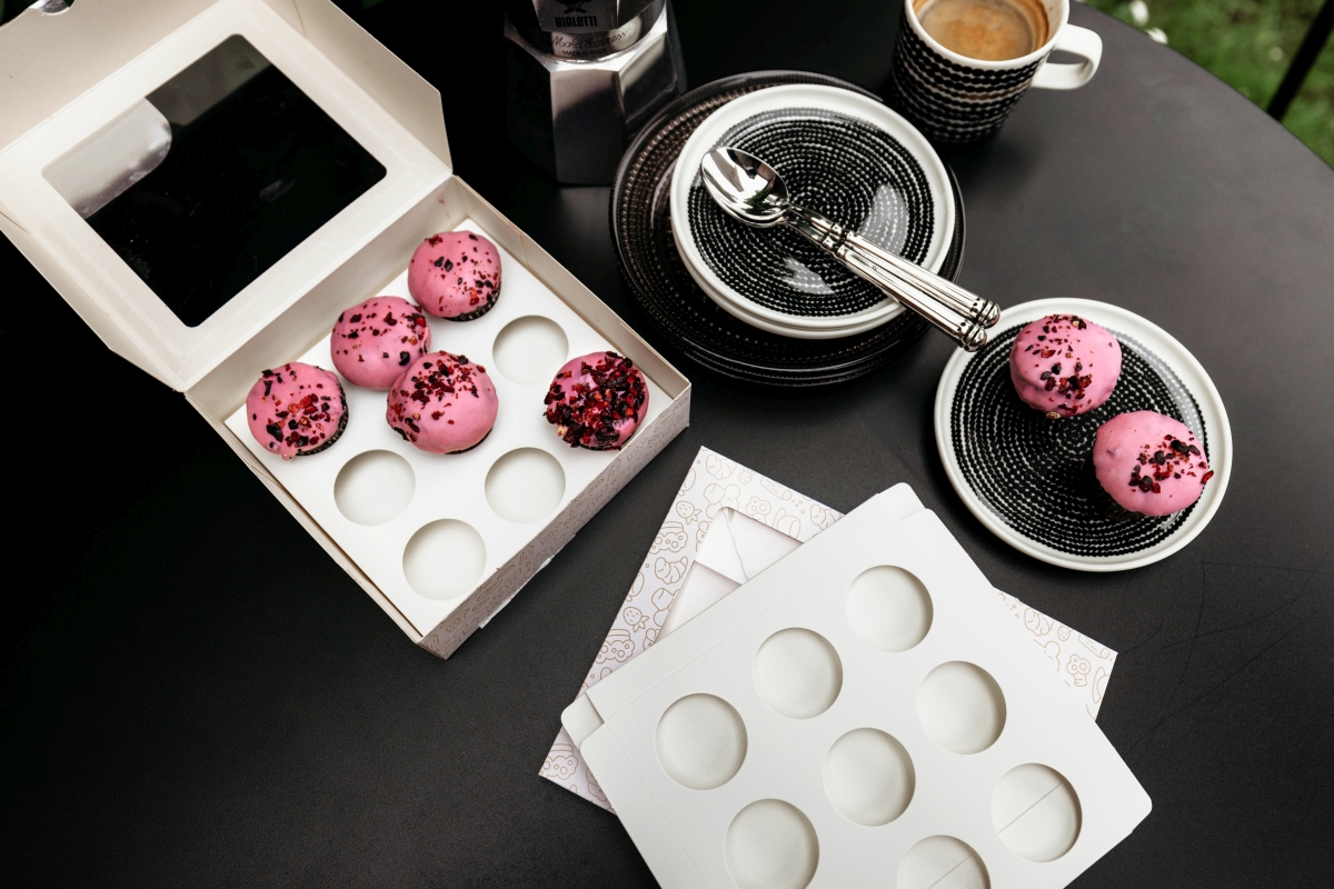 Kroonpak packaging, muffin and cookies boxes for Lõuna Pagarid